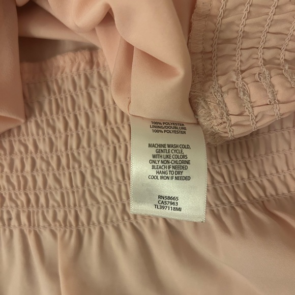 Nordstrom Leith Elegant Pink V-Neck Blouse - Picture 4 of 6